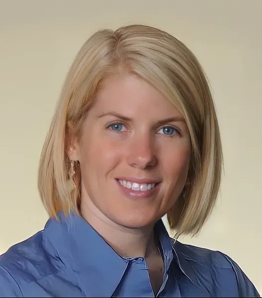 Headshot of Deirdre Cannon